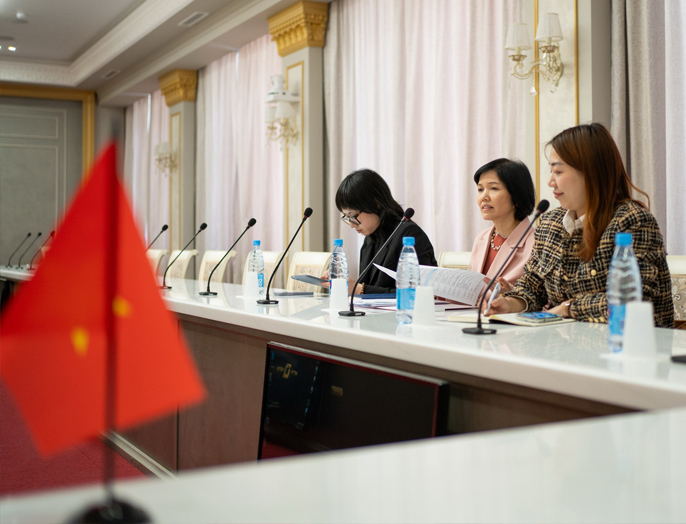 Сотрудничество в области образования и науки обсудили в НГТУ НЭТИ с Генеральным консулом Вьетнама 