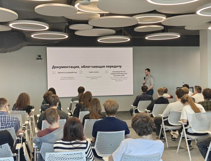 Студентам НГТУ НЭТИ рассказали, как быстро написать программу для видеонаблюдения