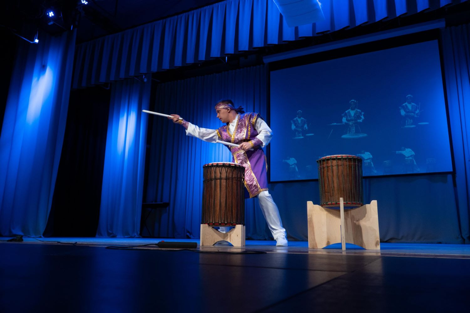 фотография: Александр Непомнящих, Дмитрий Фоменков