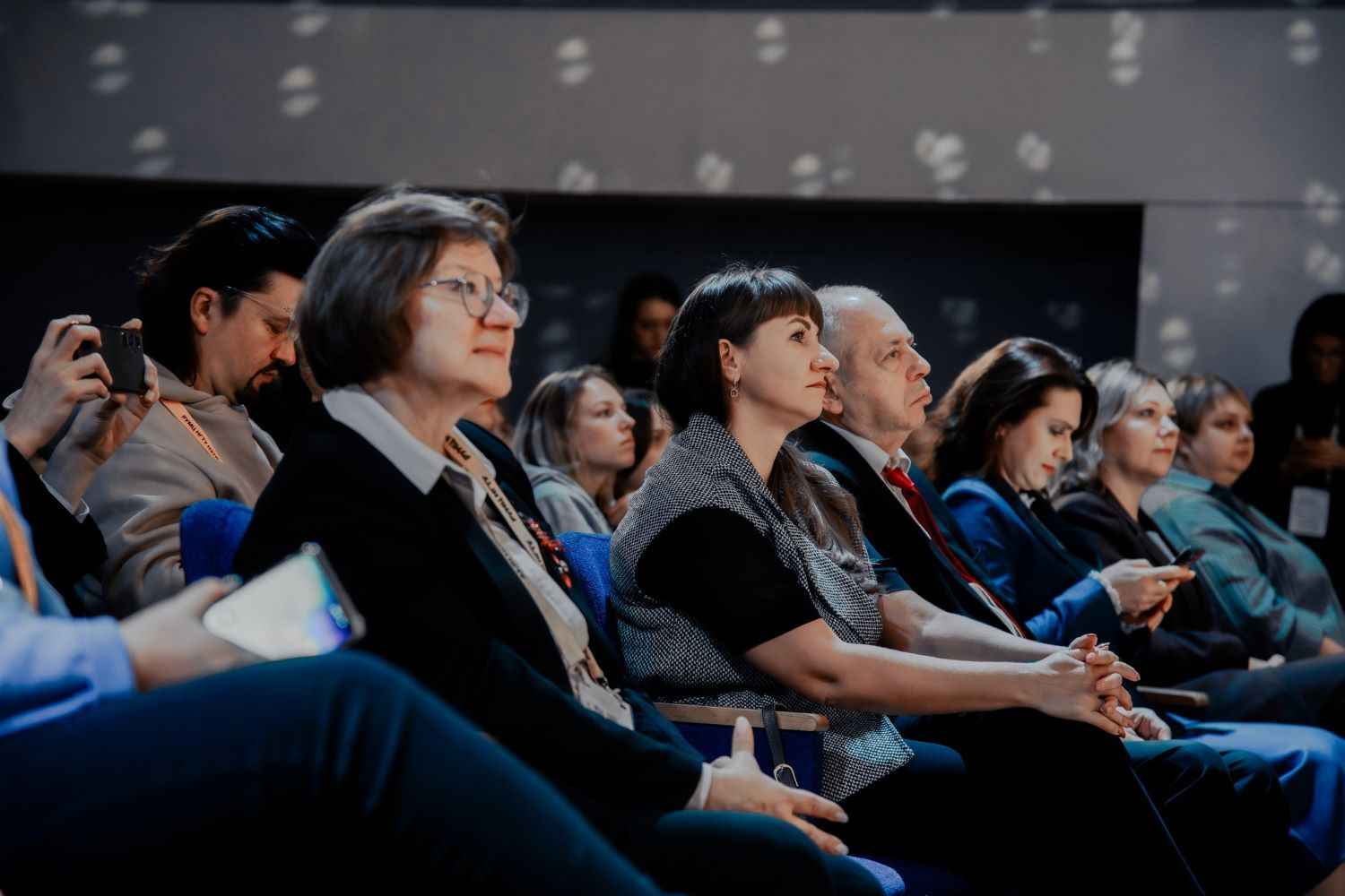 фотография: Александр Непомнящих, Дмитрий Фоменков