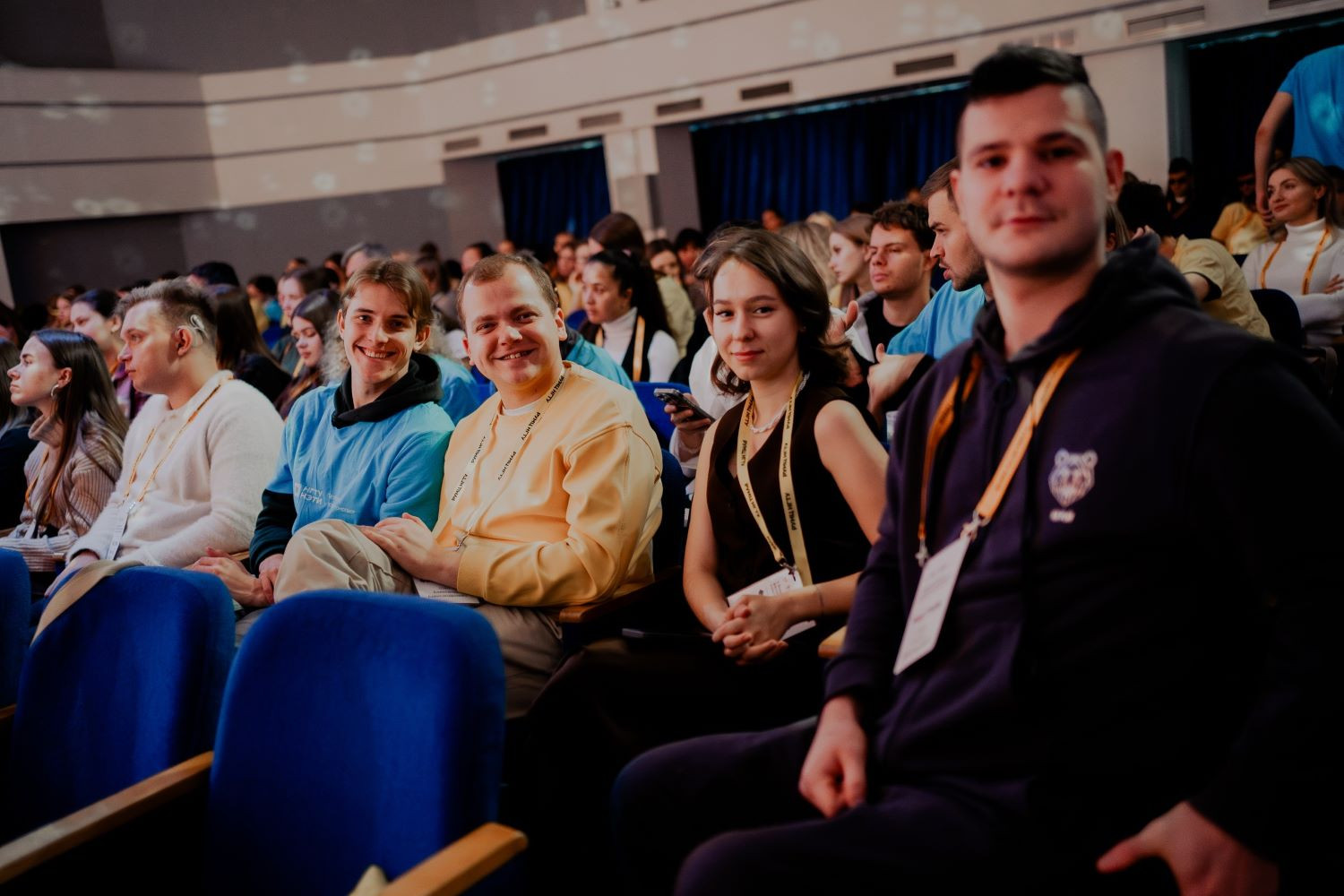 фотография: Александр Непомнящих, Дмитрий Фоменков