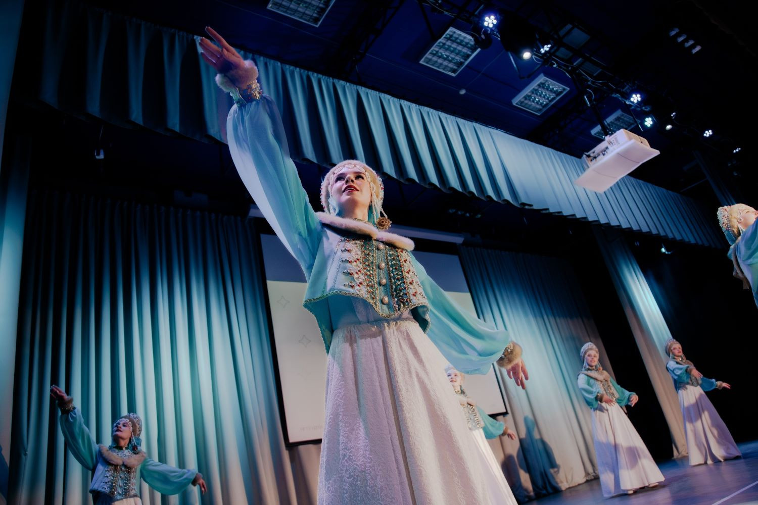 фотография: Александр Непомнящих, Дмитрий Фоменков